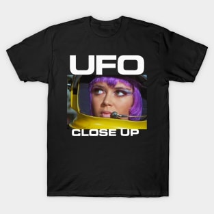 UFO-Close Up (Lt. Ellis) T-Shirt